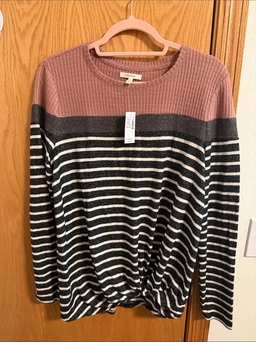 🫶🏼5 for $45!!🫶🏼Maurices Pink, Gray & Black Striped Waffle Knit Pullover